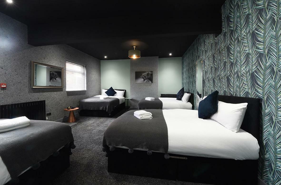 Ferienwohnung La Jungle Du Swan Manchester Exterior foto