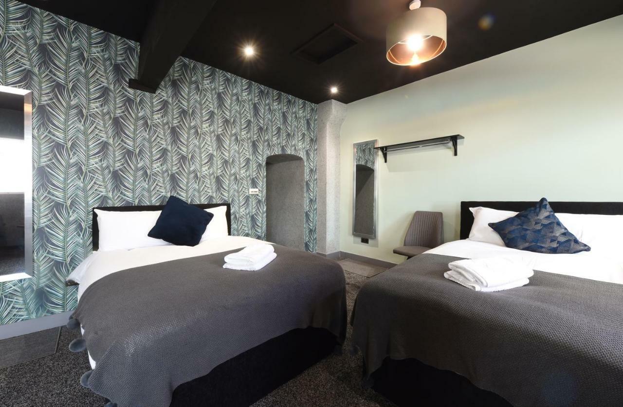 Ferienwohnung La Jungle Du Swan Manchester Exterior foto