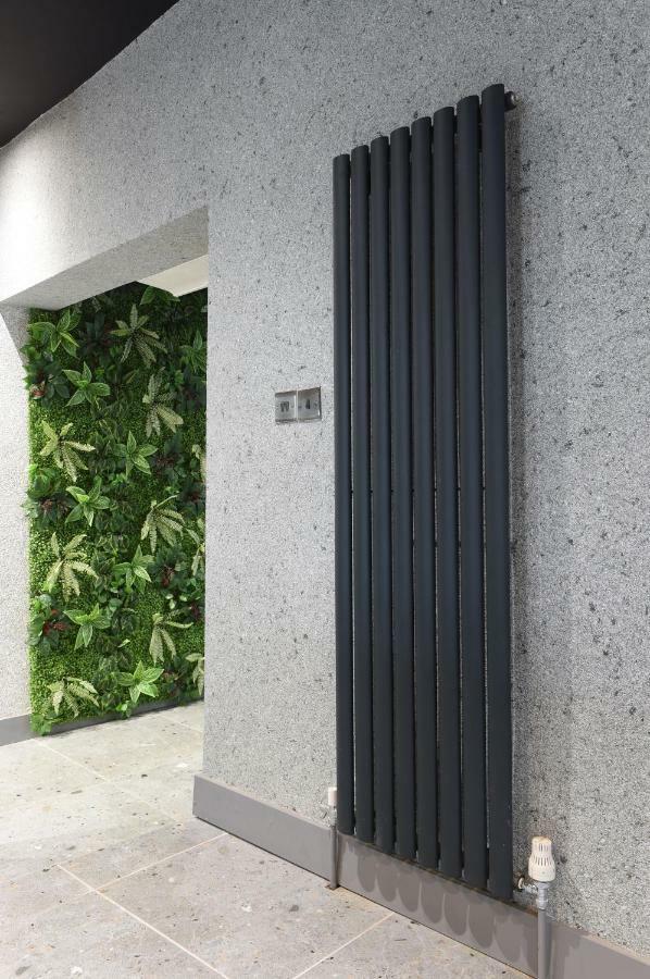 Ferienwohnung La Jungle Du Swan Manchester Exterior foto